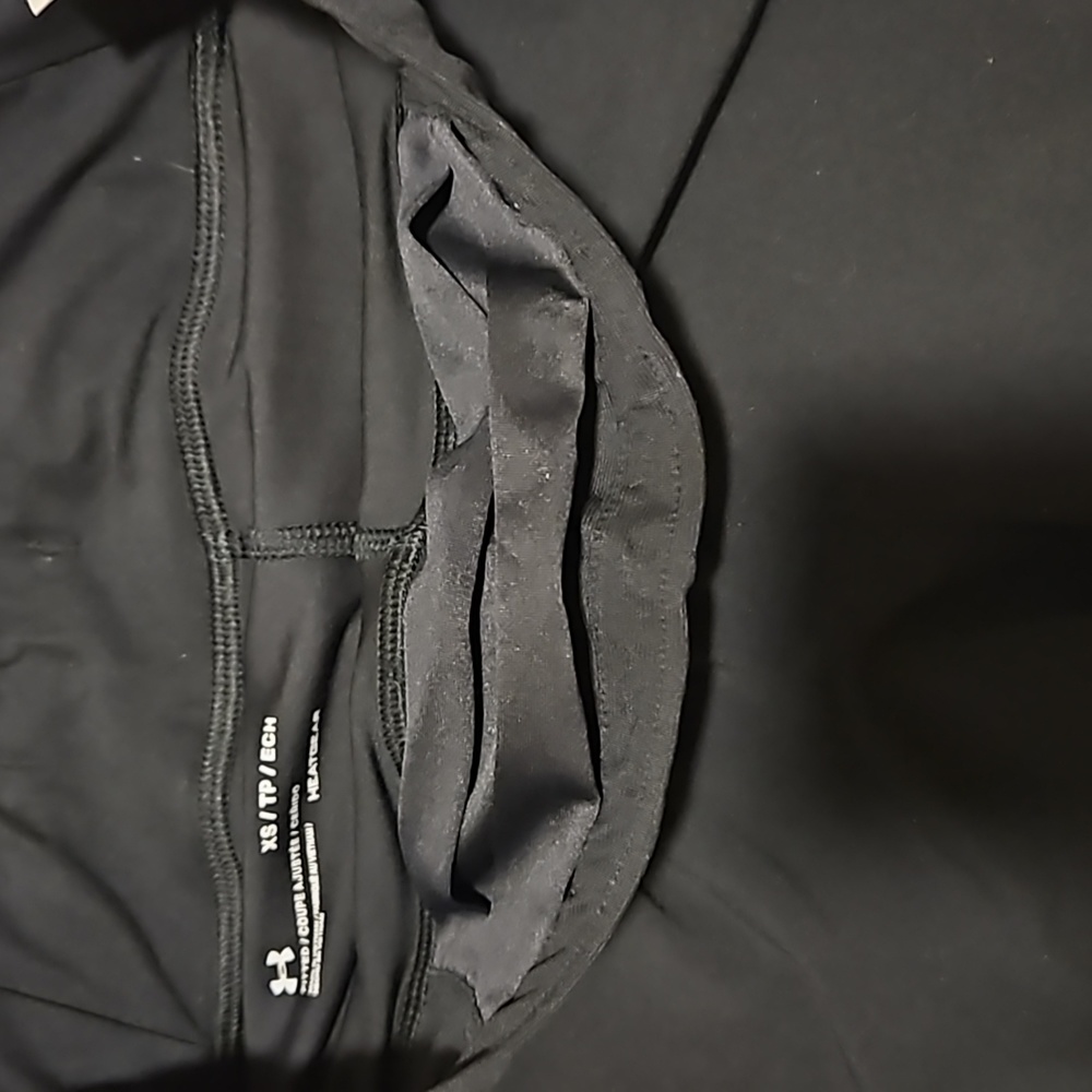 Under Armour athletic shorts - Picture 8 of 9